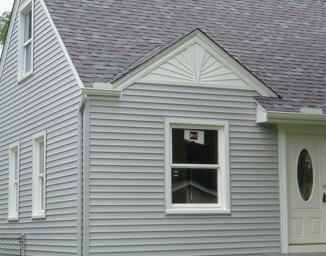 Soffit-and-Trim-Home-Renovation-in-Woodhaven-Michigan