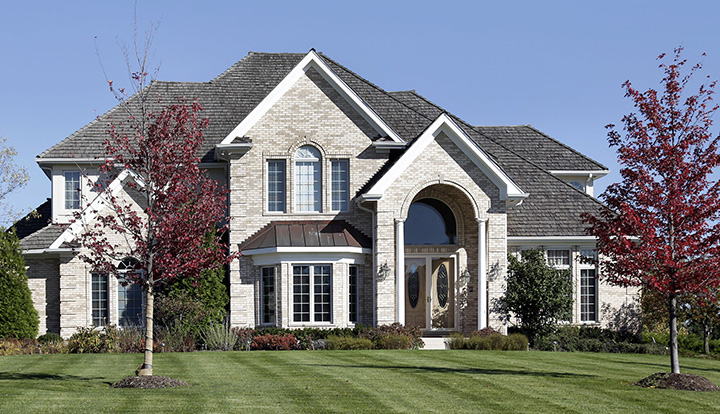 Replacing Your Roof? Consider These Tips