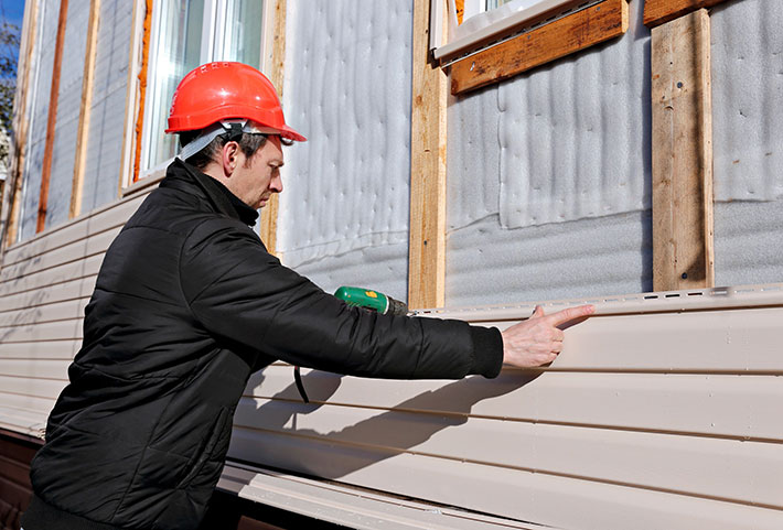You Don’t Have to Wait Until Spring for Siding Installation