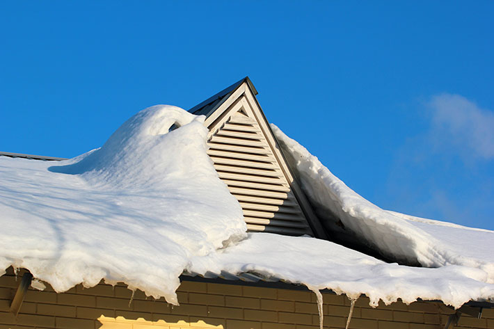 3 Winter Weather Threats to Your Roof